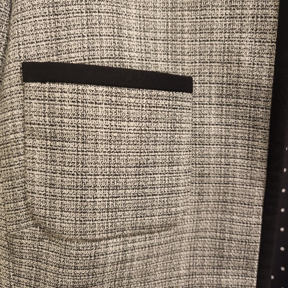 NWT TALBOTS Petites White & Black Westport Tweed Jacket Size 8P Blazer 150 Ret - Picture 4 of 6